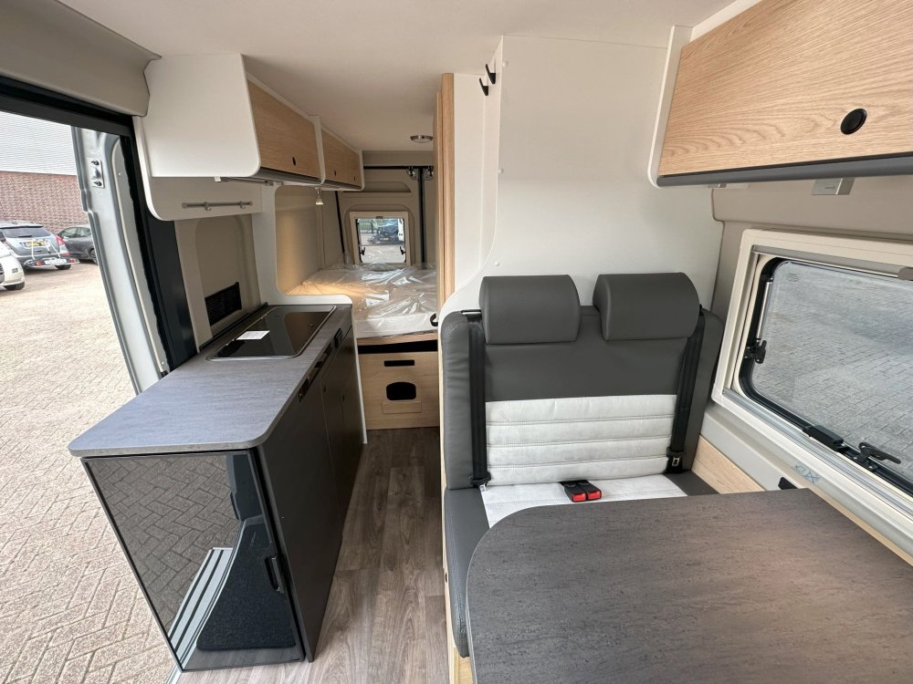 Sunlight Cliff 600RT