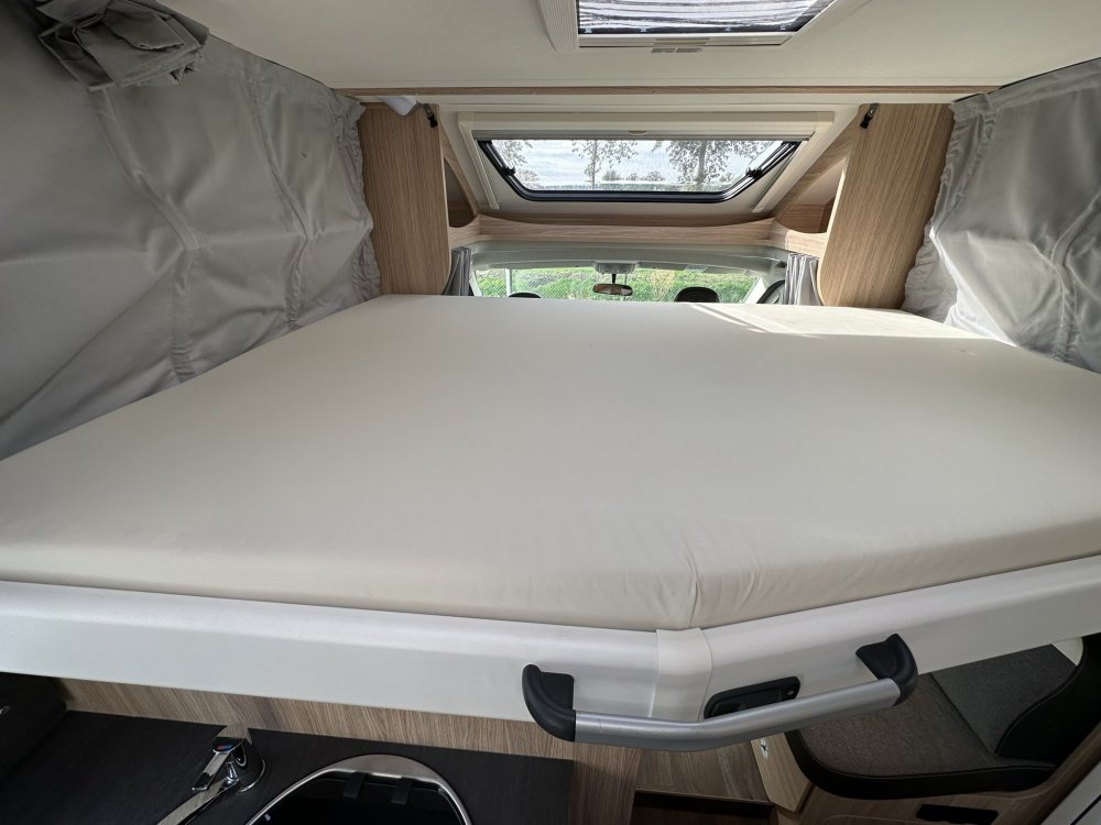 Sunlight T67, hefbed