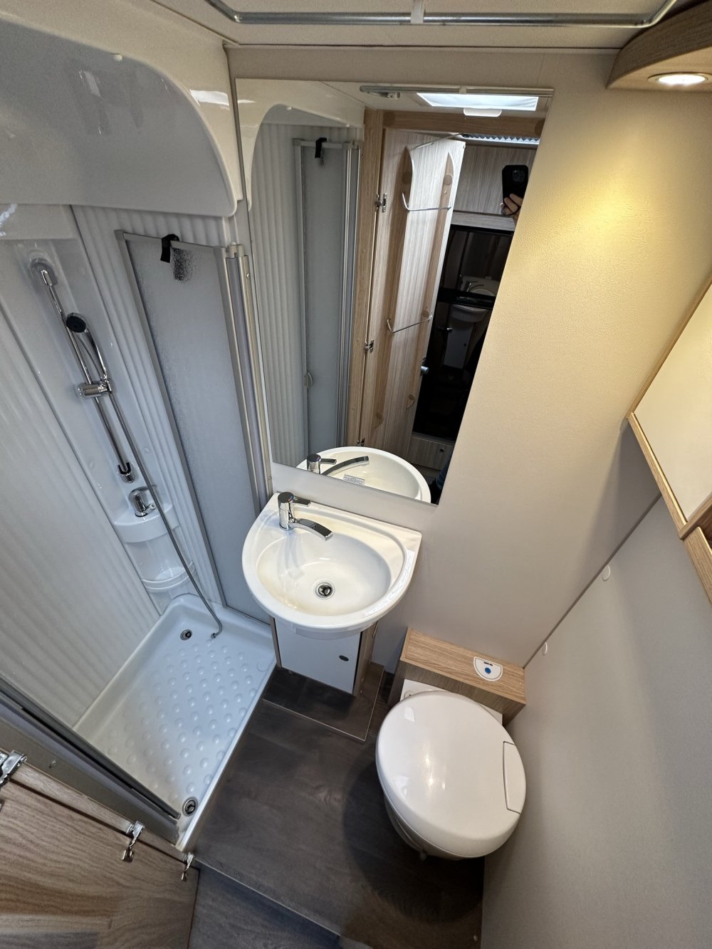 Sunlight A70, badkamer