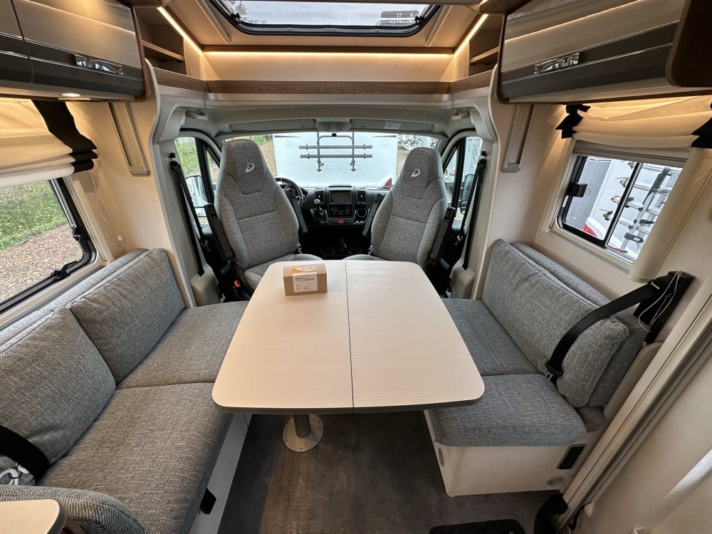 Dethleffs Trend 90, zithoek