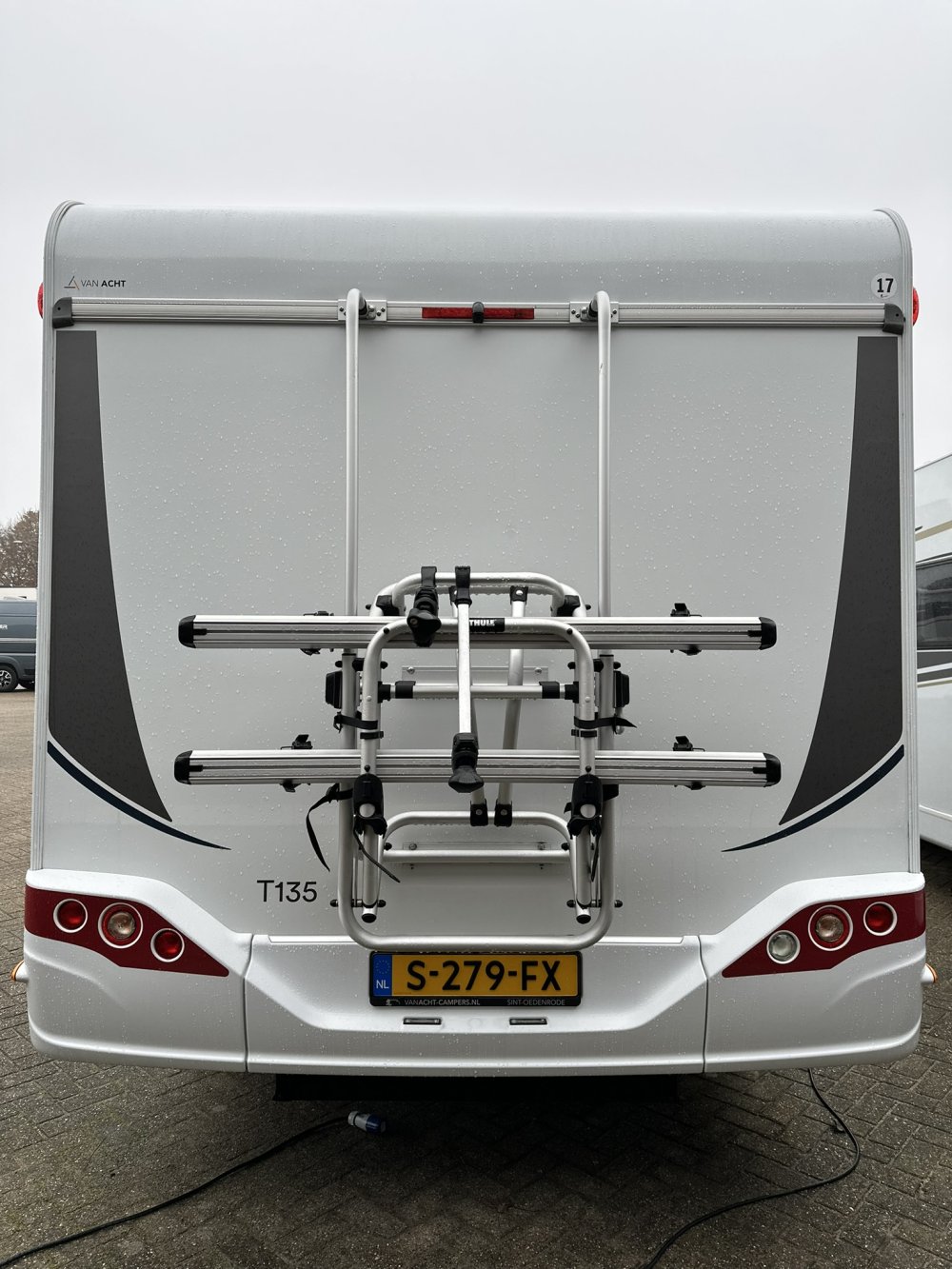 Carado T135, achterkant