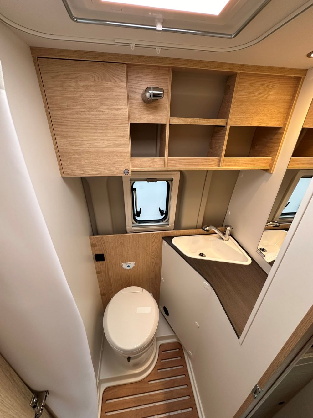 Sunlight Cliff 640AE