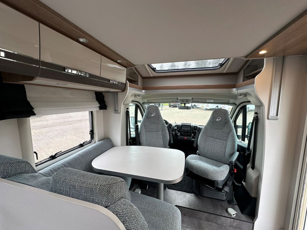 Dethleffs trend, schakel, zitgedeelte