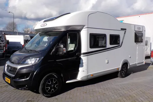 LMC camper te koop