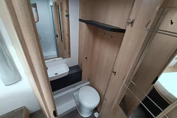 Sunlight T69LC, toilet