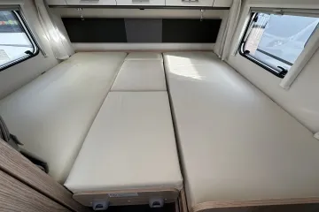 Sunlight T67S, bed gesloten