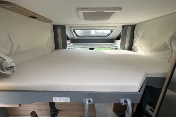 Dethleffs Just 90, hefbed