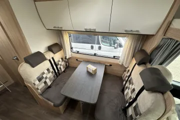 Sunlight A70, zithoek