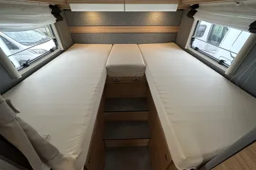 Dethleffs just, bed open