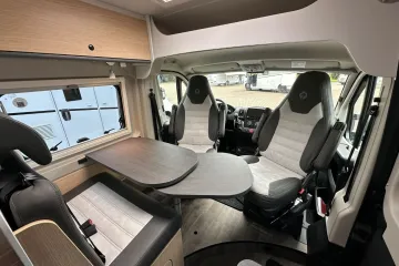 Sunlight Cliff 600AE, buscamper-2p, indeling