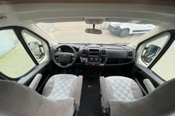 Carado V337 Edition 15 dashboard